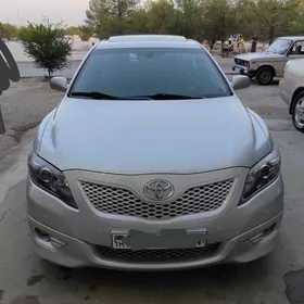 Toyota Camry 2011