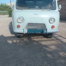 UAZ 452 1984