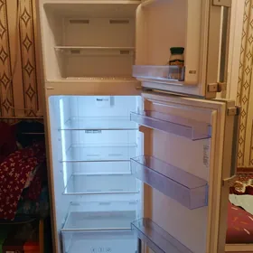 Holodilnik Beko Noe frost