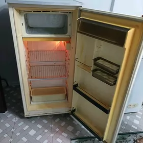 Holodilnik_Холодильник