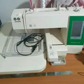 Janome 450 E