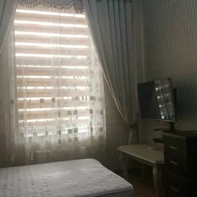 Элитка 2 комнаты 3 этаж 100м²