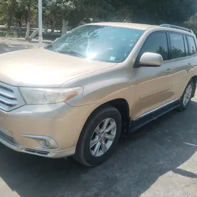 Toyota Highlander 2010