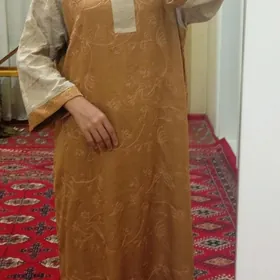 Tayyn kesdeli koynekler