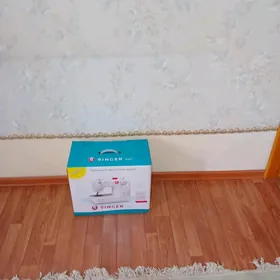 Швейная машинка