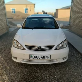 Toyota Camry 2005
