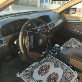 BMW 745 2002