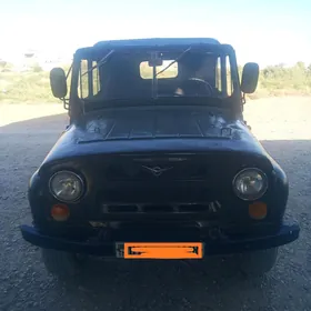 UAZ 469 1989