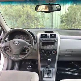 Toyota Corolla 2011