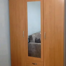 Шифоньер