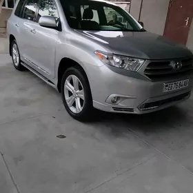 Toyota Highlander 2011