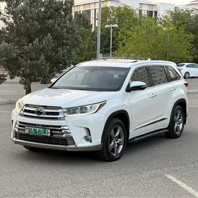 Toyota Highlander 2018
