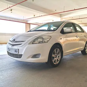 Toyota Yaris 2008