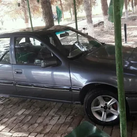 Opel Vectra 1989