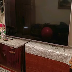Televizor AKAI 65