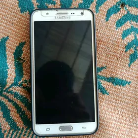 Galaxy J7