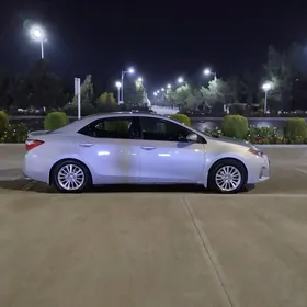 Toyota Corolla 2014