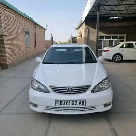 Toyota Camry 2005