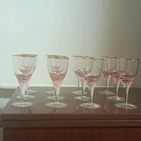 Фужеры.