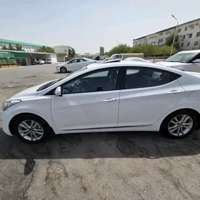 Hyundai Elantra 2012