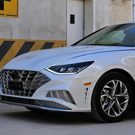 Hyundai Sonata 2021