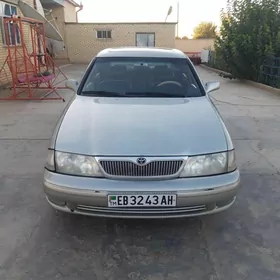 Toyota Avalon 1999