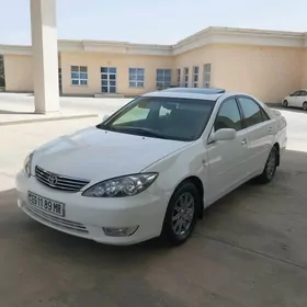 Toyota Camry 2003
