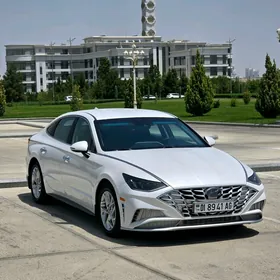 Hyundai Sonata 2020