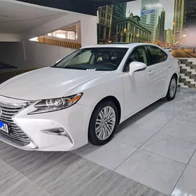 Lexus ES 350 2016