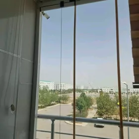 окно на балкон в гуртли