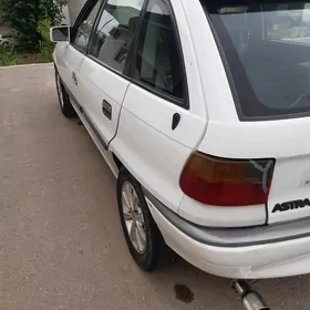 Opel Astra 1995