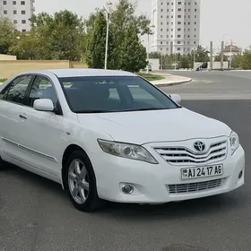 Toyota Camry 2011