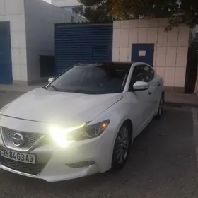 Nissan Maxima 2018