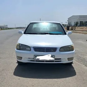 Toyota Camry 1999