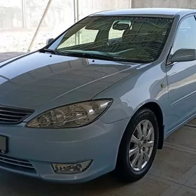 Toyota Camry 2005