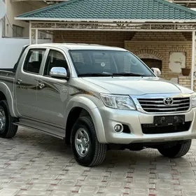 Toyota Hilux 2014