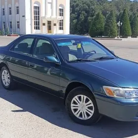 Toyota Camry 1998