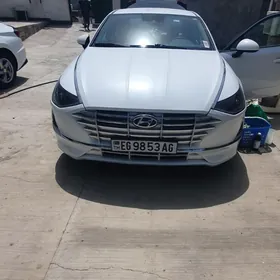 Hyundai Sonata 2021