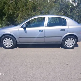 Opel Astra 2000