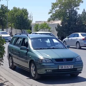 Opel Astra 2000
