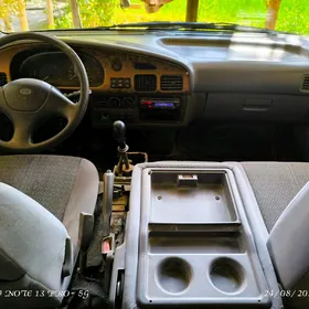 Kia Pride 1999