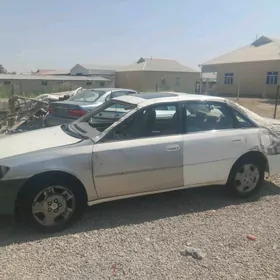 Toyota Avalon 2001