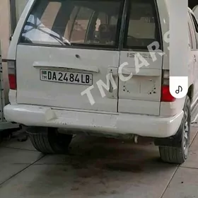 Isuzu Trooper 1998