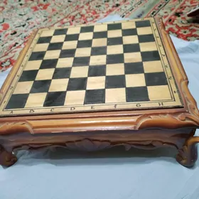 Şkatulka şahmat