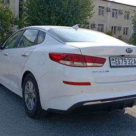 Kia Optima 2019