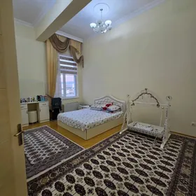 Ата Турк 12/12эт 5ком 230м2