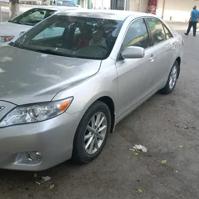 Toyota Camry 2011