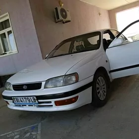 Toyota Corona 1995