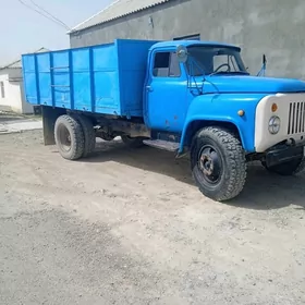 Gaz 52 1984