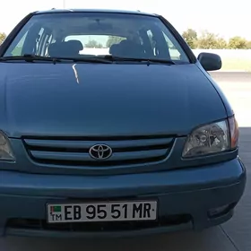Toyota Sienna 2001